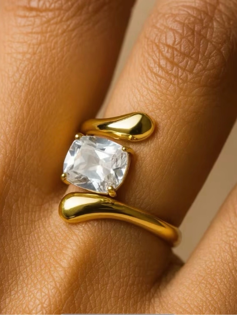 18k gold plated with zircon ring size 8